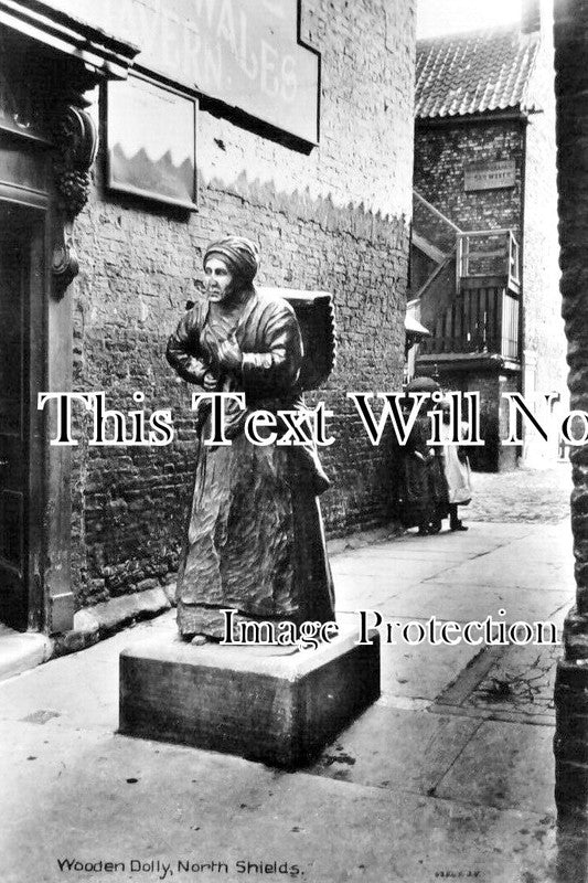 NO 2899 - Wooden Dolly, North Shields, Northumberland c1909