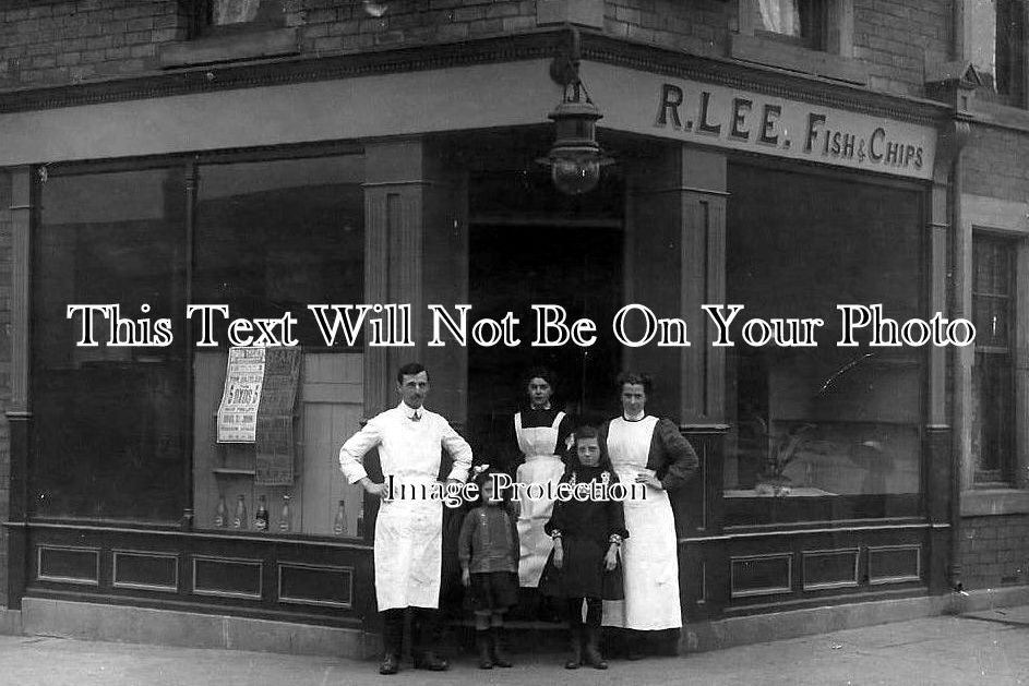 NO 313 - R Lee Fish & Chips Shop Front, Wallsend On Tyne, Northumberland