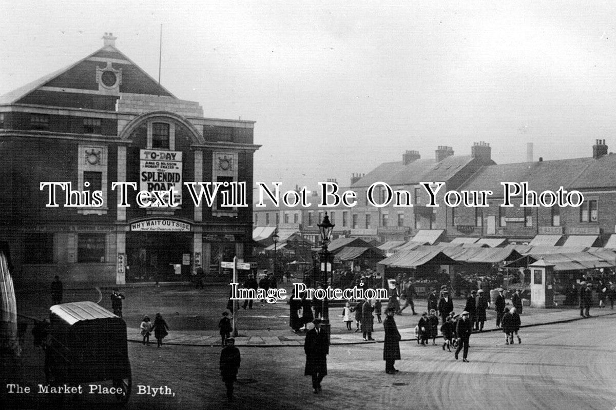 NO 573 - The Market Place, Blyth, Newcastle Upon Tyne, Northumberland