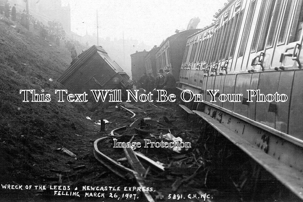 NO 605 - Wreck Of The Leeds To Newcastle Express, Felling, Northumberland c1907