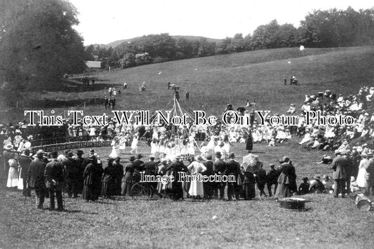 NO 756 - Rothbury Maypole, Morpeth, Northumberland c1914
