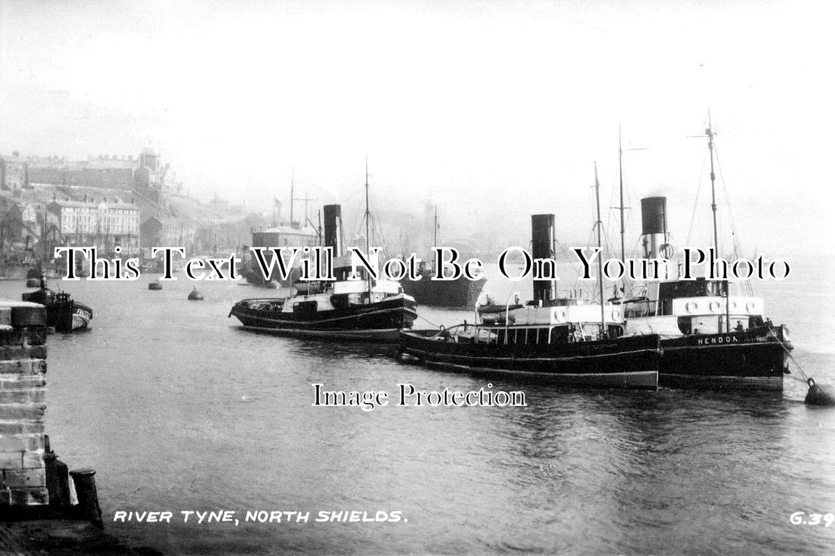 NO 780 - River Tyne, North Shields, Northumberland c1948