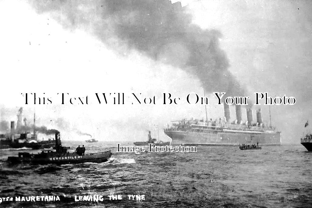 NO 906 - Mauretania Leaving The Tyne, Northumberland