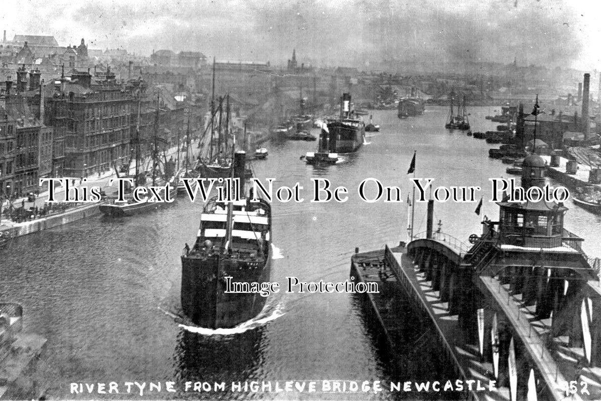 NO 938 - River Tyne From High Level Bridge, Newcastle Upon Tyne, Northumberland