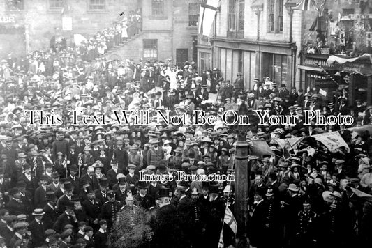 NO 961 - Coronation Celebrations, Market Cross, Alnwick, Northumberland 1911