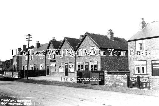 NT 1022 - Town Street, Gotham, Nottinghamshire c1930