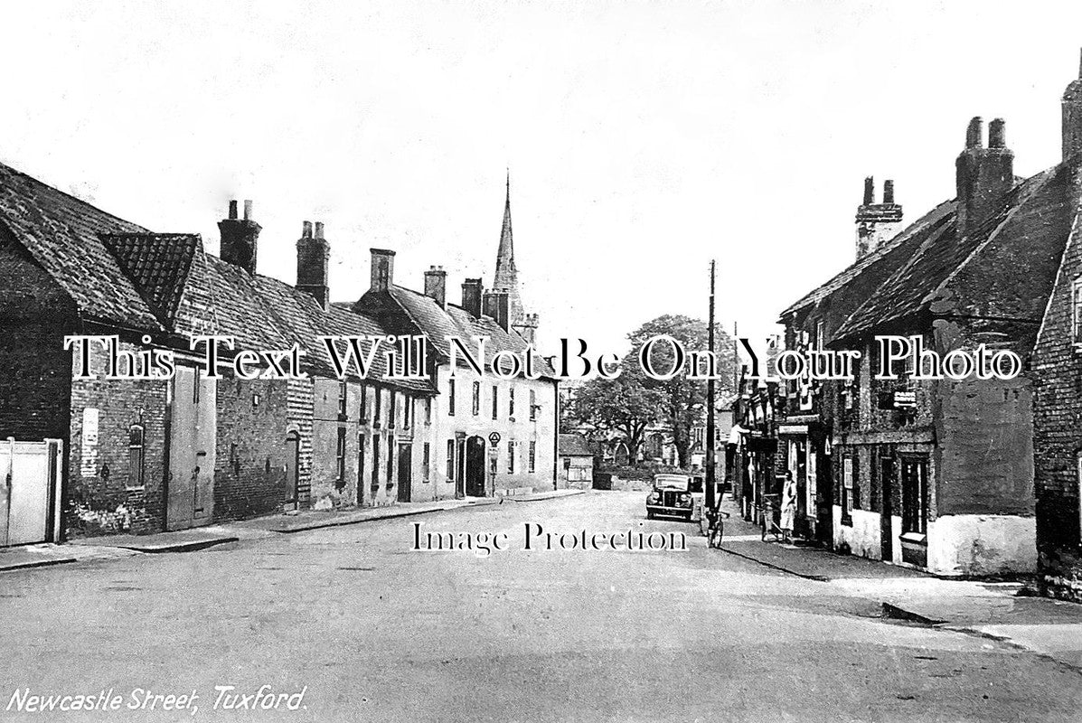 NT 1251 - Newcastle Street, Tuxford, Nottinghamshire c1940