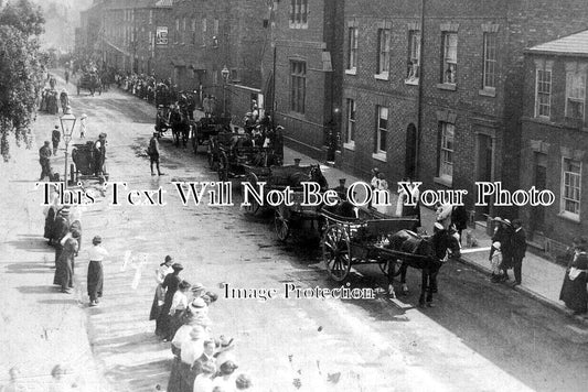 NT 1331 - Military In Albert Street, Newark, Nottinghamshire WW1