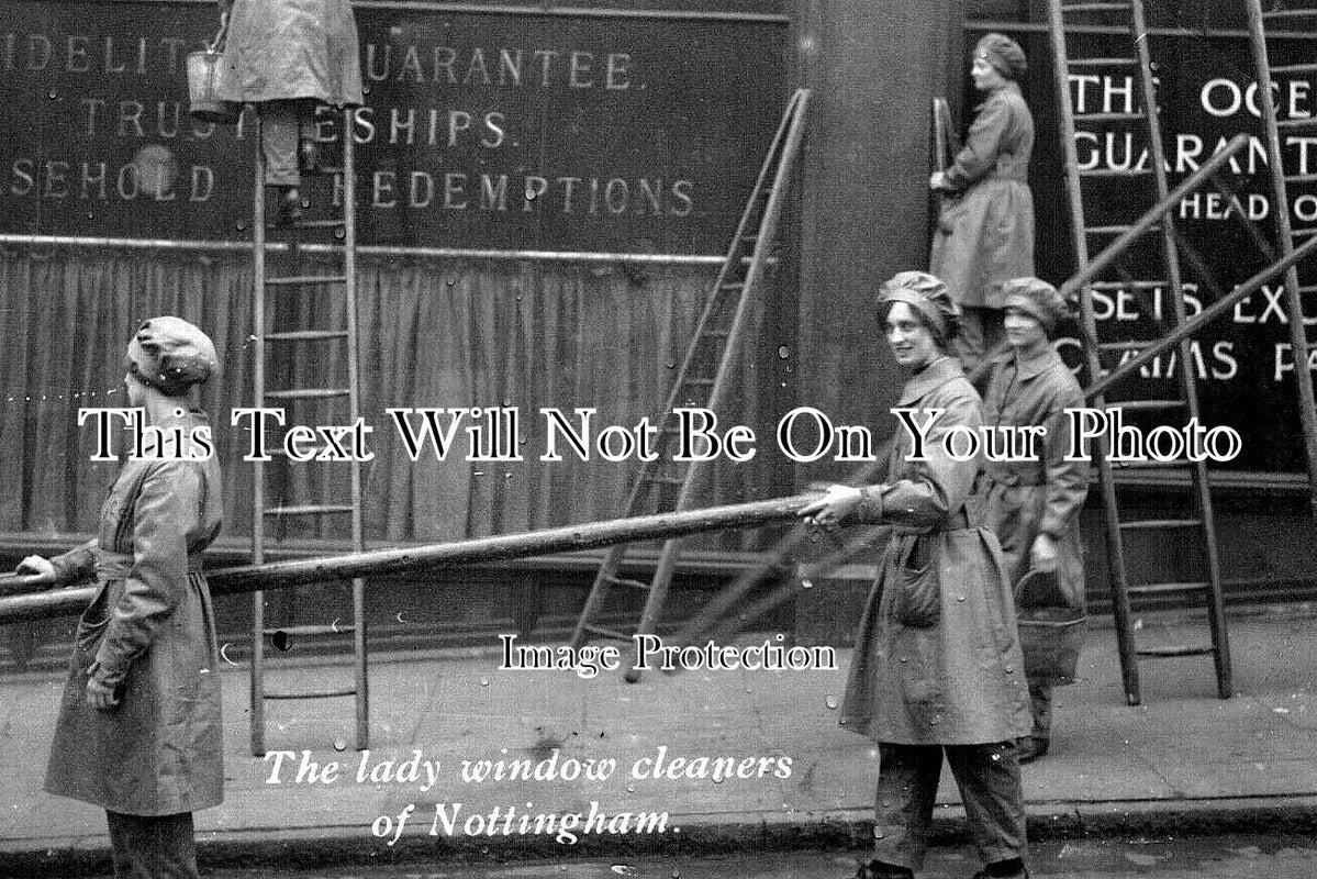 NT 1581 - The Lady Window Cleaners Of Nottingham WW1 – JB Archive