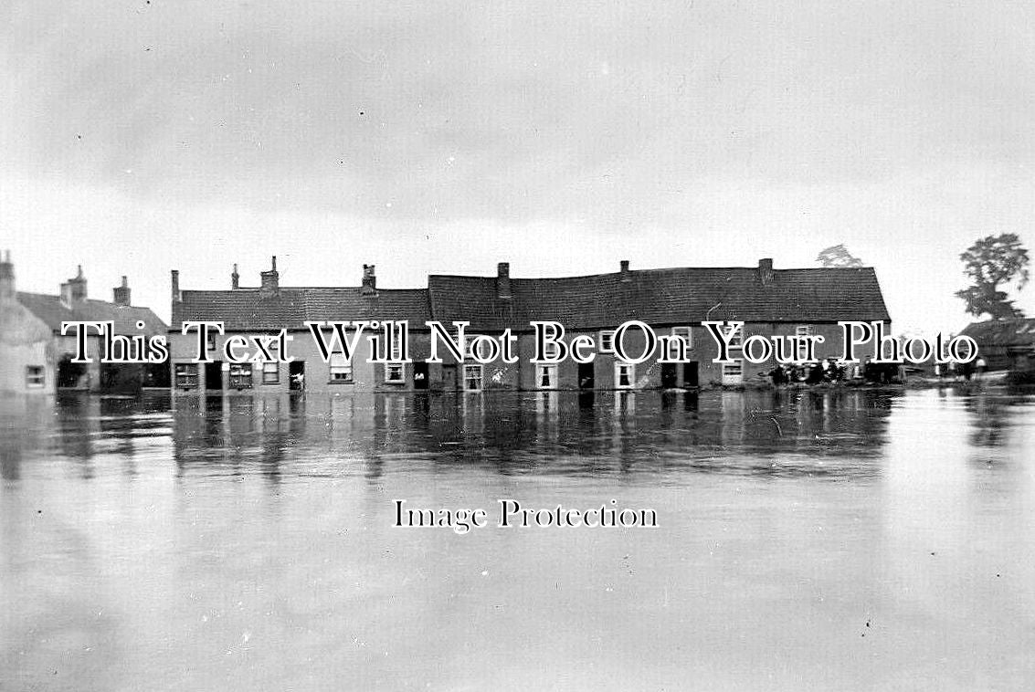 NT 1590 - High Tide At Ferry Landing, West Stockwith, Nottinghamshire 1931