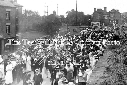 NT 1718 - Great Northern Hotel & Procession, Kimberley, Nottinghamshire