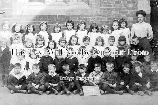 NT 1731 - Abbey School 2nd Infants Group, Worksop, Nottinghamshire