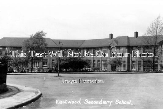 NT 473 - Eastwood Secondary School, Nottinghamshire