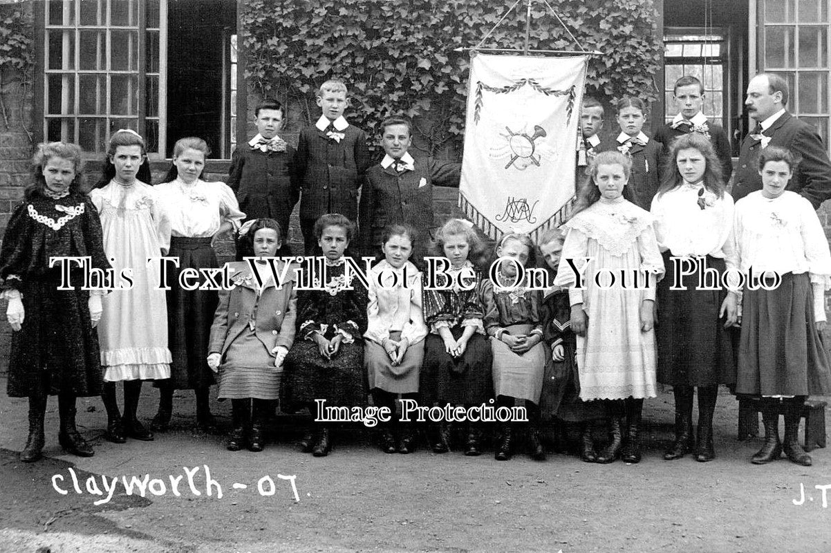 NT 580 - Clayworth School Group, Nottinghamshire c1907