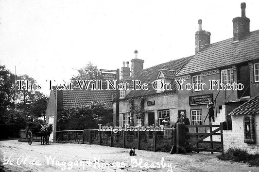 NT 581 - Ye Olde Waggon & Horses Public House, Bleasby, Nottinghamshire c1909