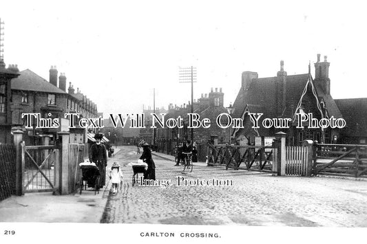 NT 648 - Carlton Railway Crossing, Nottinghamshire