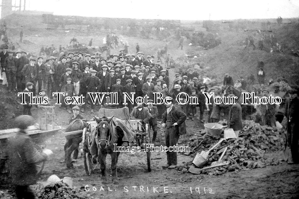 NT 768 - Coal Picking, Miners Strike, Bulwell, Nottinghamshire 1912