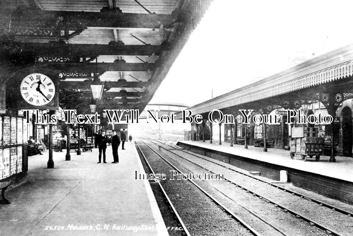 NT 930 - Newark Railway Station, Nottinghamshire