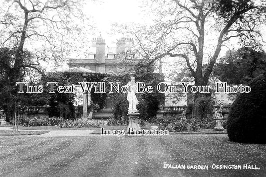 NT 950 - Italian Garden, Ossington Hall, Newark, Nottinghamshire c1910