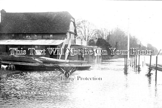 OX 1059 - Turners Landing Stage, Wallingford Floods, Oxfordshire