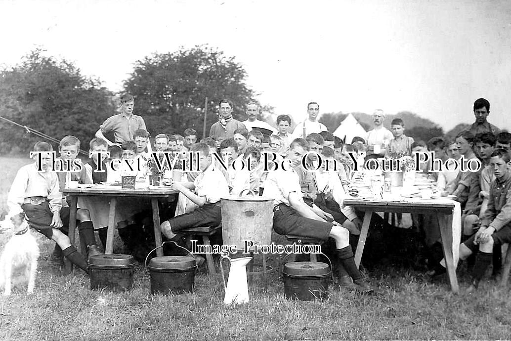 OX 1068 - Mealtime, Wallingford Boys Camp, Oxfordshire