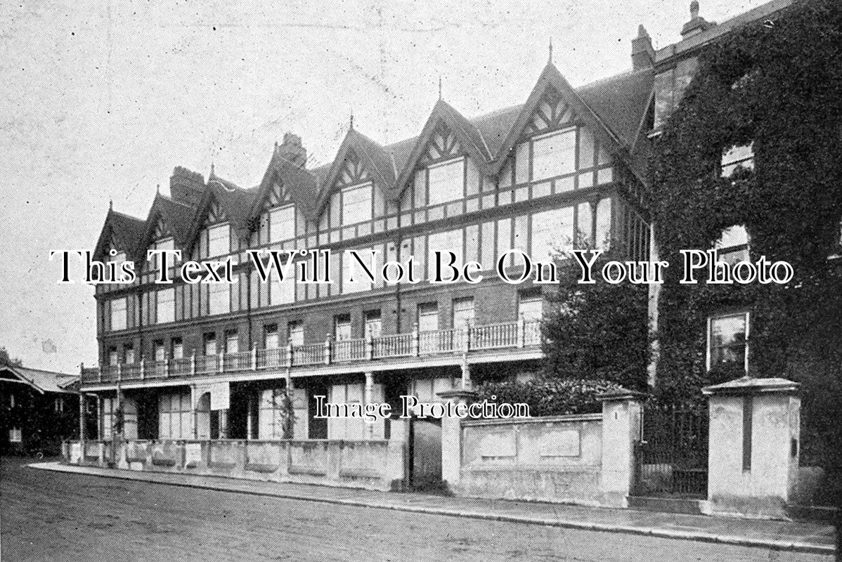 OX 111 - The Royal Hotel, Henley On Thames, Oxfordshire