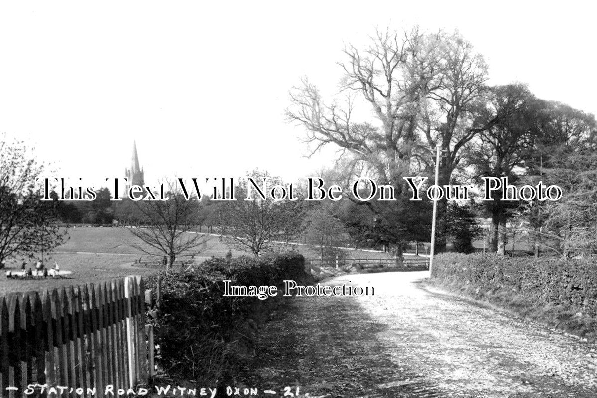 OX 1111 - Station Road, Witney, Oxfordshire c1930