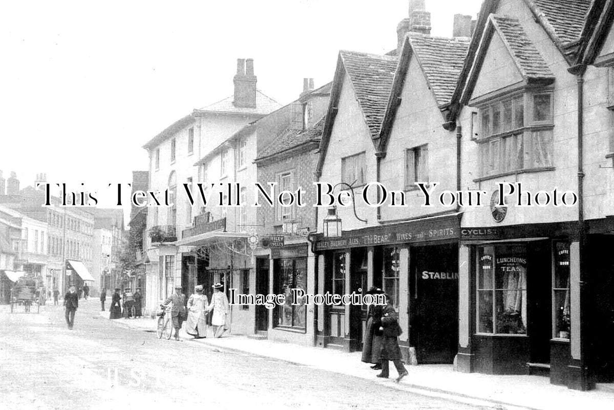 OX 1173 - The Bear Pub, Bell Street, Henley, Oxfordshire
