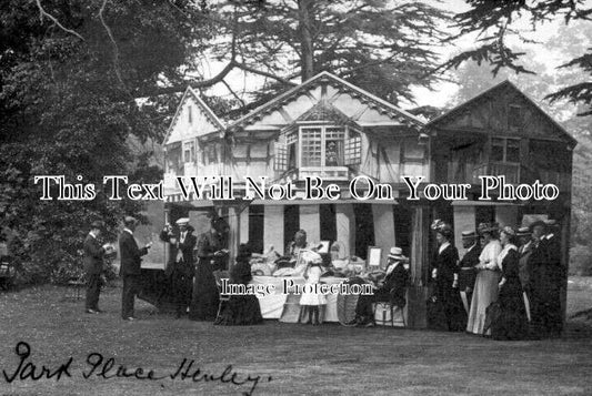 OX 1190 - Park Place, Henley On Thames, Oxfordshire