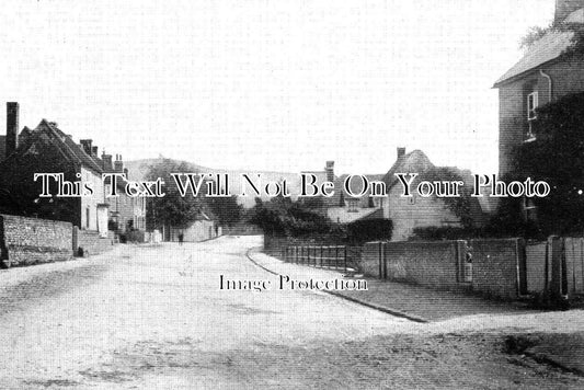 OX 1211 - Chinnor High Street, Oxfordshire c1917