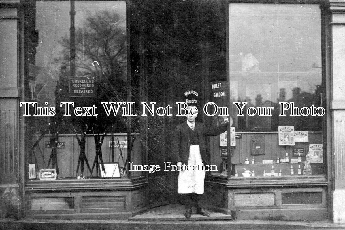 OX 1218 - Banbury Butchers Shop, Oxfordshire c1916