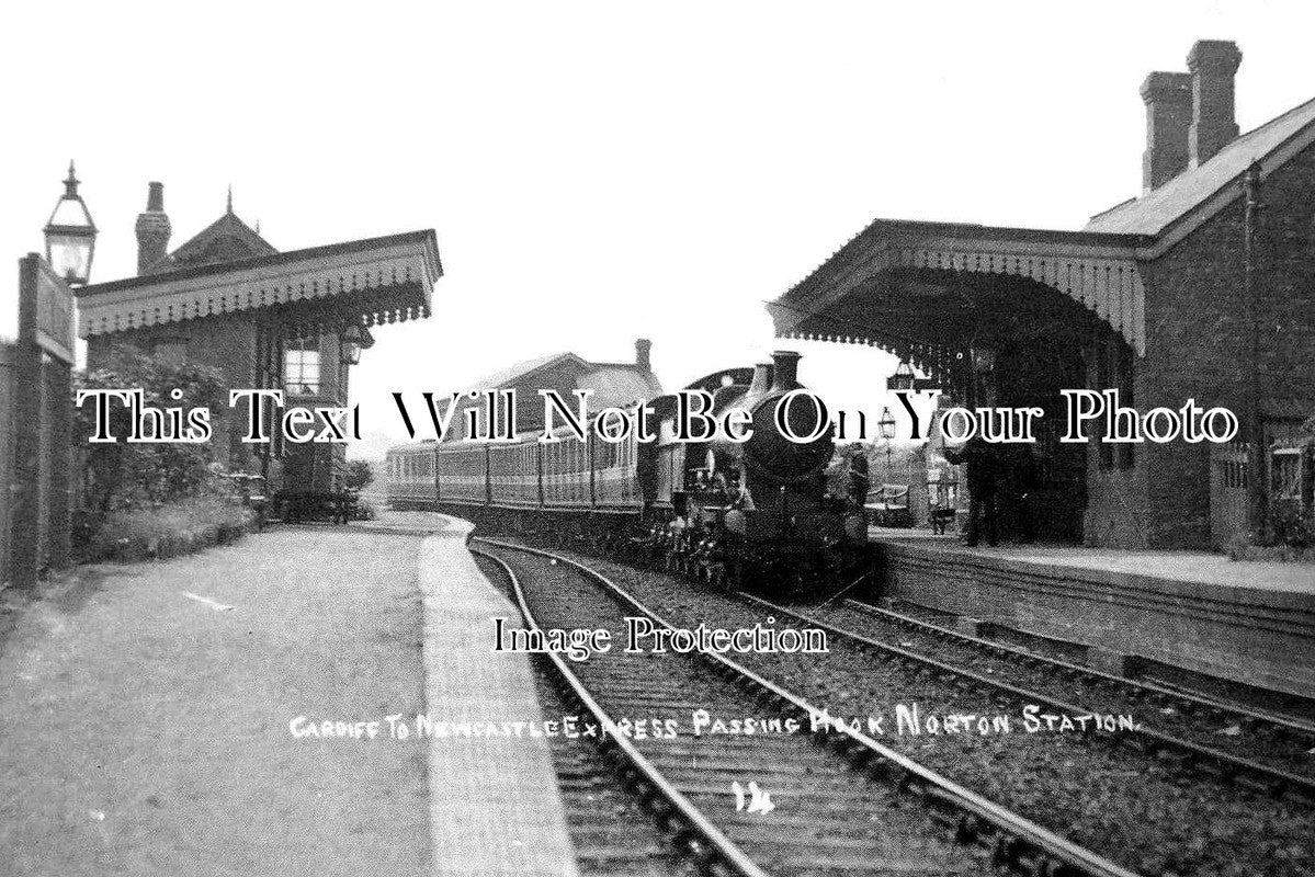 OX 1265 - Hook Norton Railway Station, Oxfordshire