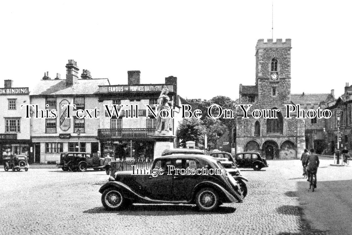 OX 1392 - Abingdon Market Place & St Nocholas Church, Oxfordshire