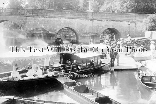 OX 1395 - Wallingford Boats On The River Thames, Oxfordshire