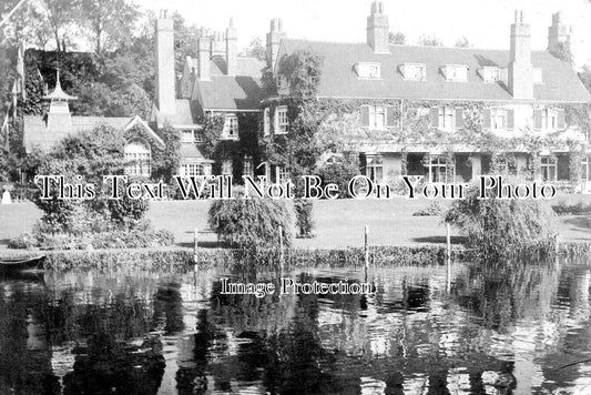 OX 1421 - Large House, Goring, Oxfordshire c1909