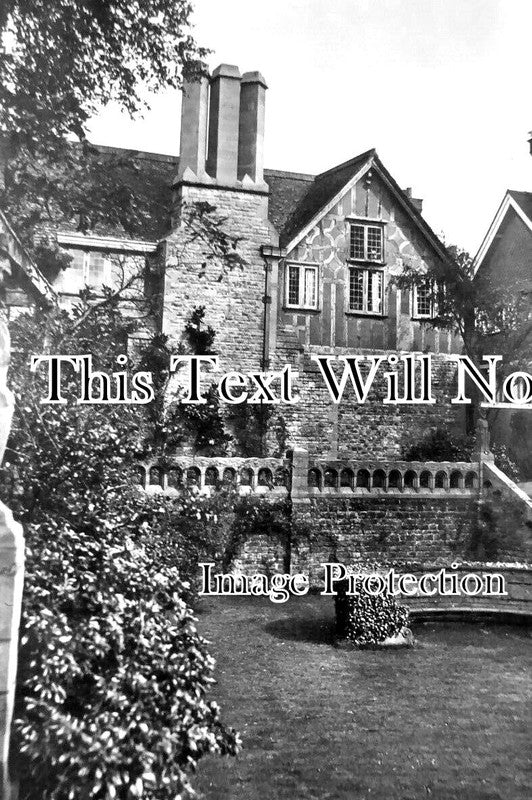 OX 1467 - Italian Garden, Rippon Hall, Boars Hill, Oxford, Oxfordshire