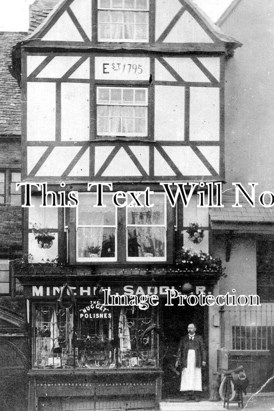 OX 1487 - Mimchin Saddlers Shop, Chipping Norton, Oxfordshire