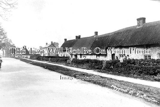 OX 1517 - Cottages On Heyford Road, Kirtlington, Oxford, Oxfordshire