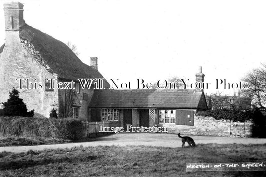 OX 1553 - Weston On The Green, Oxfordshire c1920