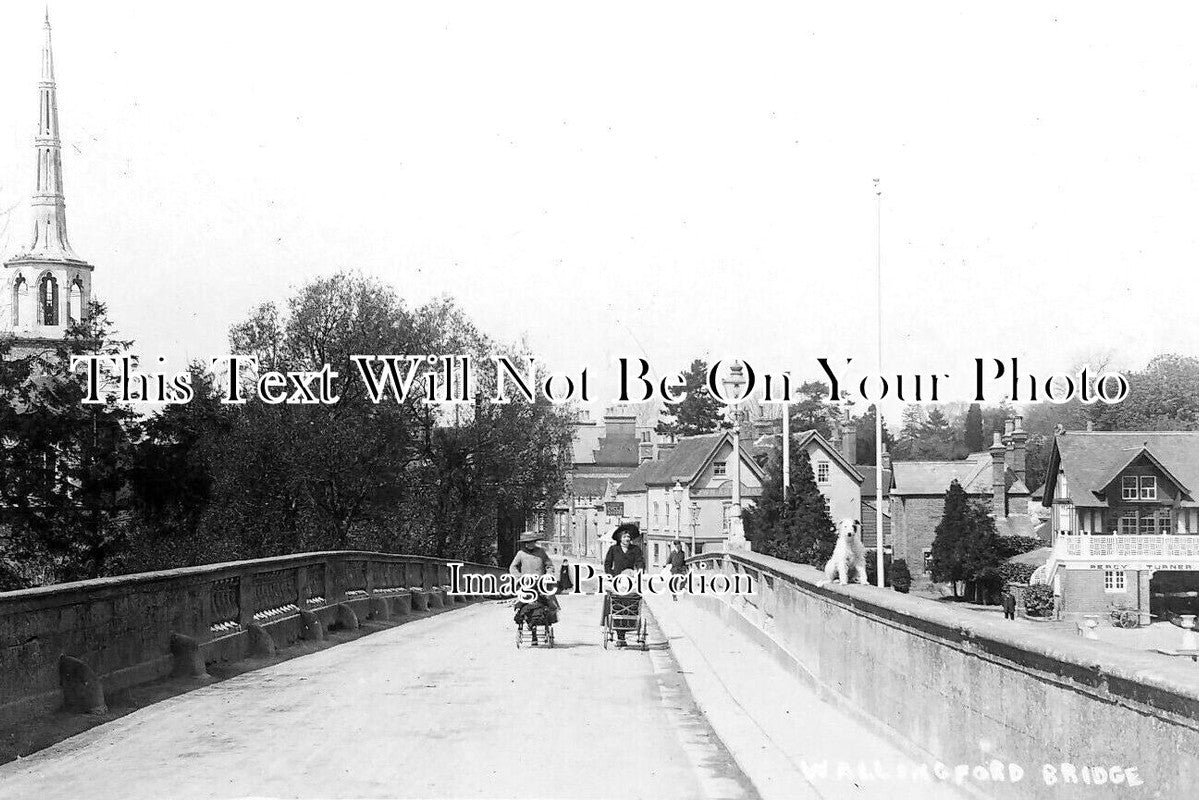 OX 1651 - Wallingford Bridge, Oxfordshire