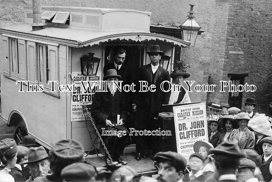 OX 179A - Baptist Union Caravan, Chipping Norton, Oxfordshire c1910