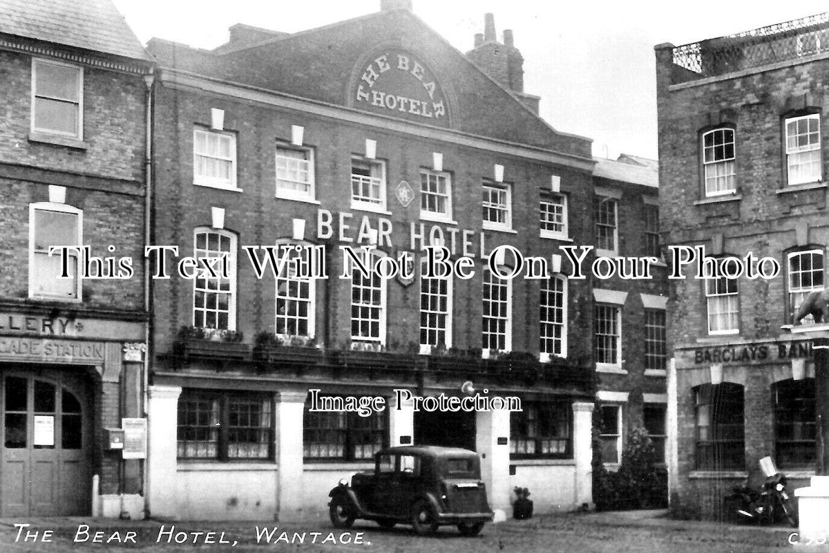 OX 1794 - The Bear Hotel, Wantage, Oxfordshire c1951