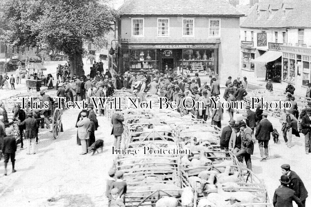 OX 1855 - Witney Farmers Market, Oxfordshire c1904