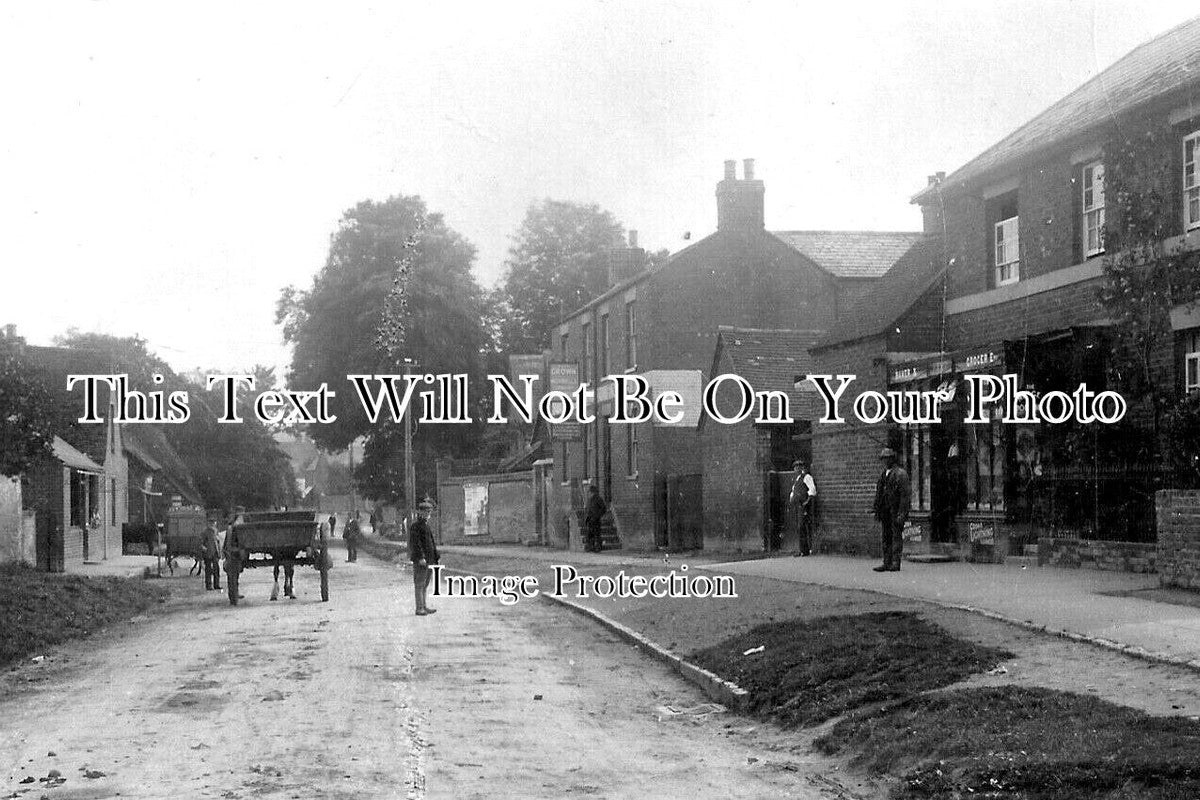 OX 1859 - The Crown Inn Pub, High Street, Harwell, Oxfordshire – JB Archive