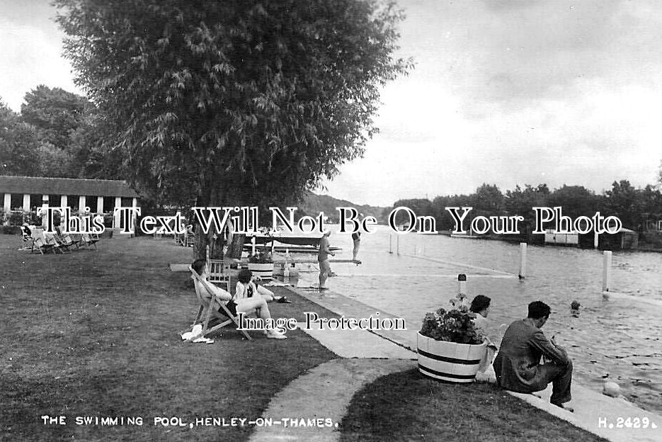 OX 1872 - The Swimming Pool, Henley On Thames, Oxfordshire