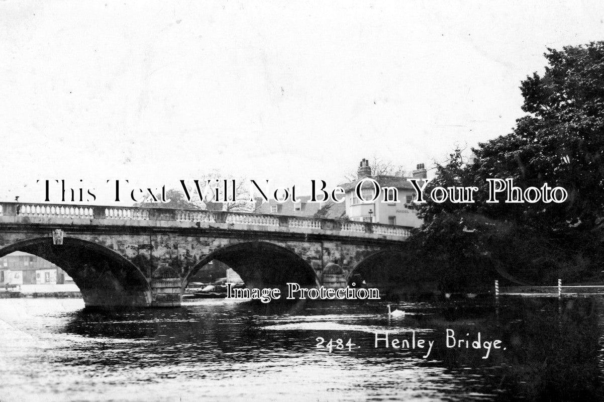 OX 189A - Henley Bridge, Oxfordshire