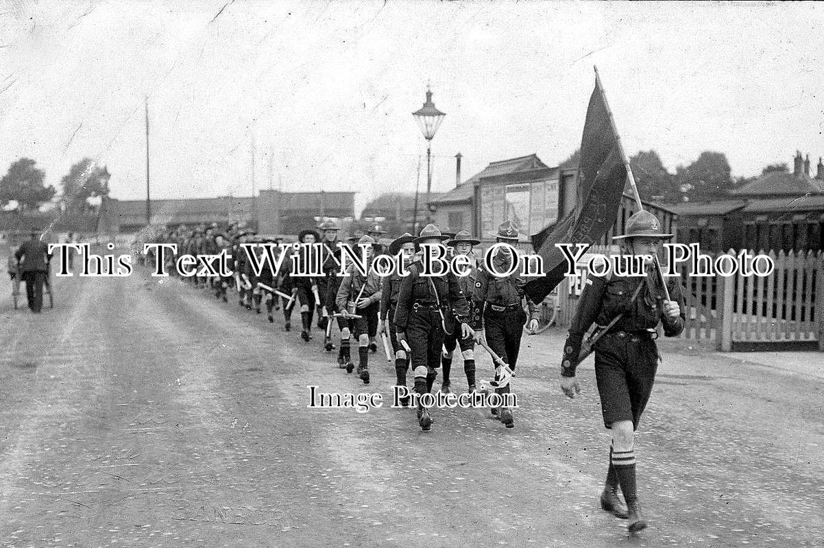 OX 2 - Marching Boy Scouts, Banbury, Oxfordshire 1911