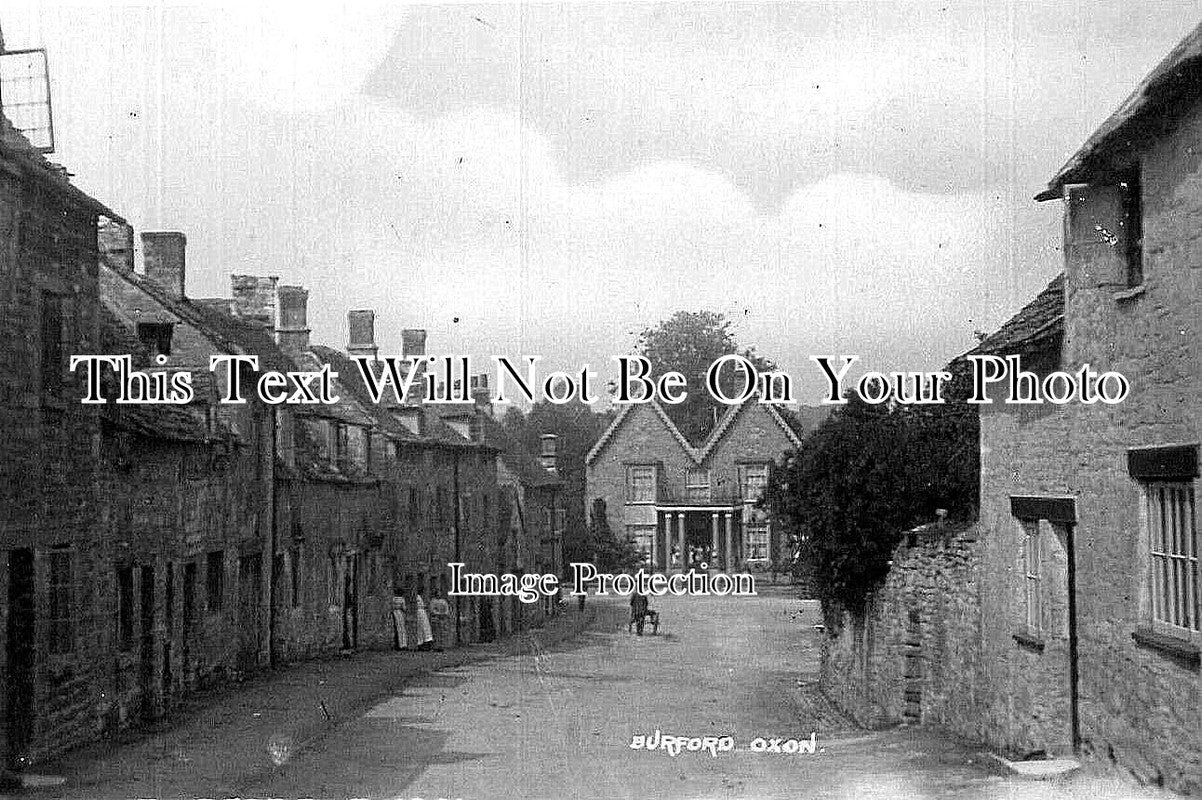 OX 21 - Burford, Oxfordshire
