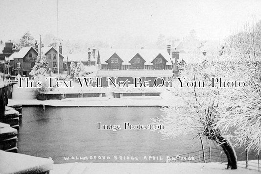 OX 274 - Wallingford Bridge, Oxfordshire c1908