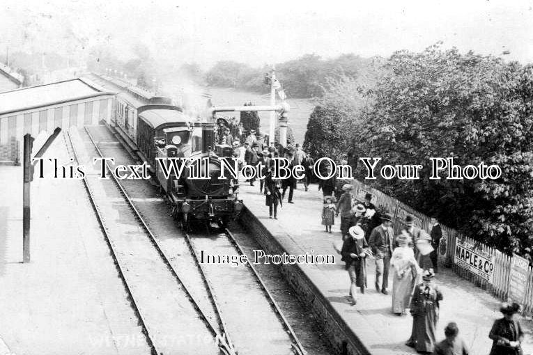 OX 321 - Witney Railway Station, Oxfordshire c1905